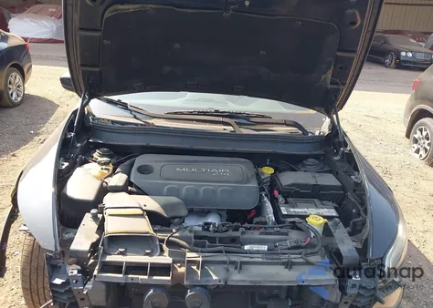 2015 Jeep Cherokee Latitude из США, поврежденный, VIN 1C4PJMCB6FW614721